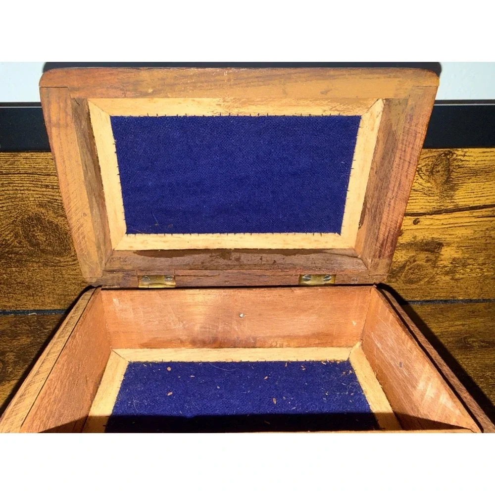 Vintage Hand Carved Wooden Trinket Jewelry Box Floral Made In India